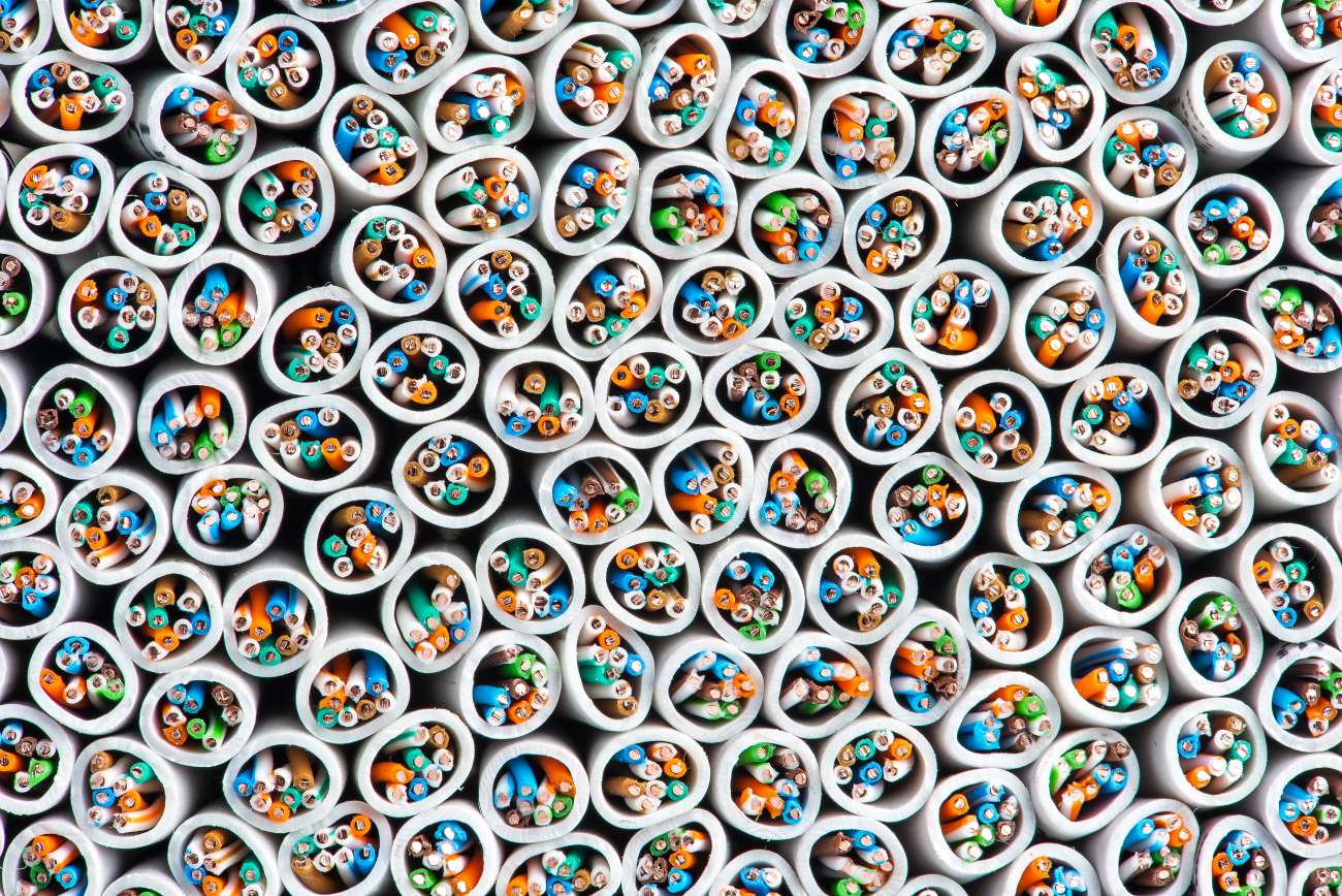 Network_Cables_Cross-Sectioned_Closeup Network_Cables_Cross-Sectioned_Closeup