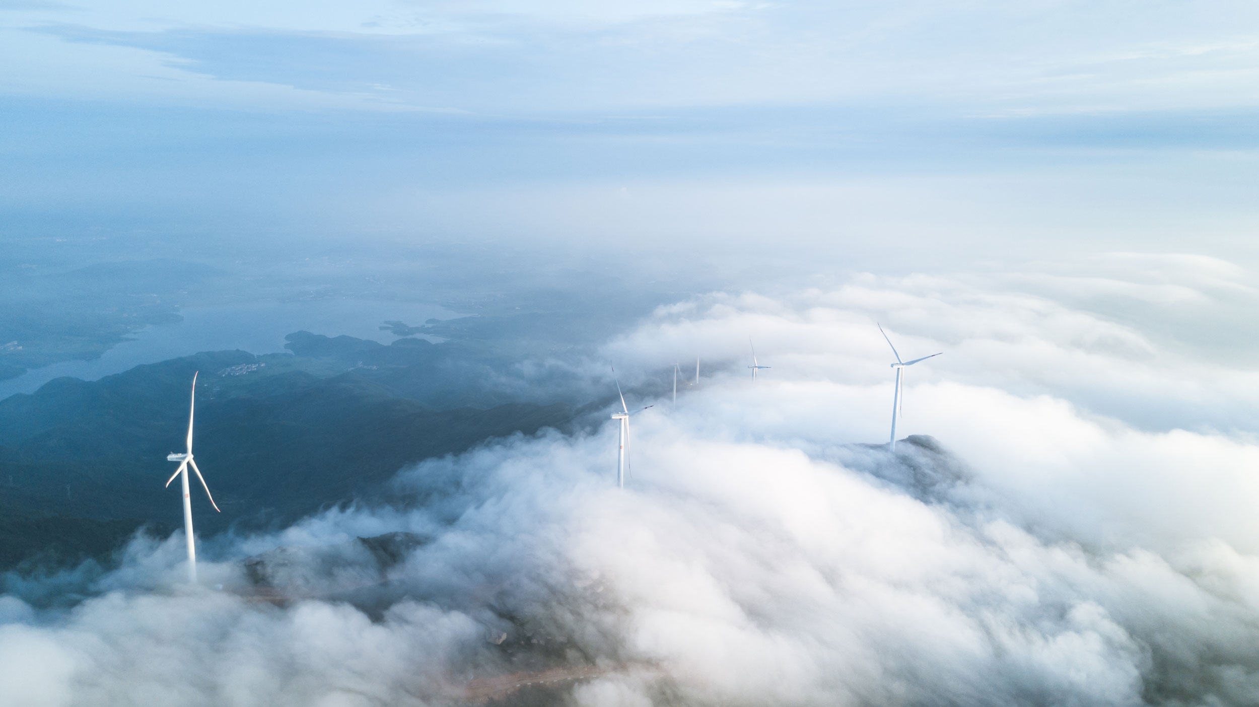 Wind_Power_Station_Installed_On_Mountain